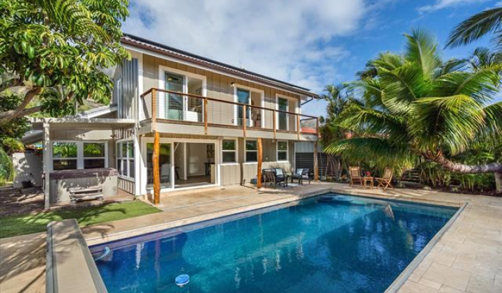 1061 Mokuhano Street,Honolulu,Hawaii,96825,4 ベッドルーム ベッドルーム,2 バスルームバスルーム,一戸建て,Mokuhano,18395898