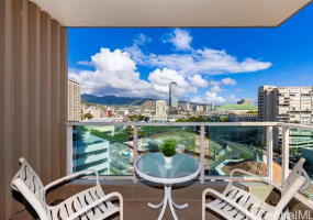 410 Atkinson Drive,Honolulu,Hawaii,96814,1 ベッドルーム ベッドルーム,1 バスルームバスルーム,コンド / タウンハウス,Atkinson,11,18395899