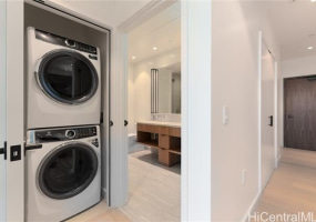 1100 Ala Moana Boulevard,Honolulu,Hawaii,96814,1 Bedroom Bedrooms,1 BathroomBathrooms,Condo/Townhouse,Ala Moana,19,18395903
