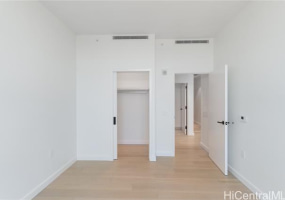 1100 Ala Moana Boulevard,Honolulu,Hawaii,96814,1 Bedroom Bedrooms,1 BathroomBathrooms,Condo/Townhouse,Ala Moana,19,18395903