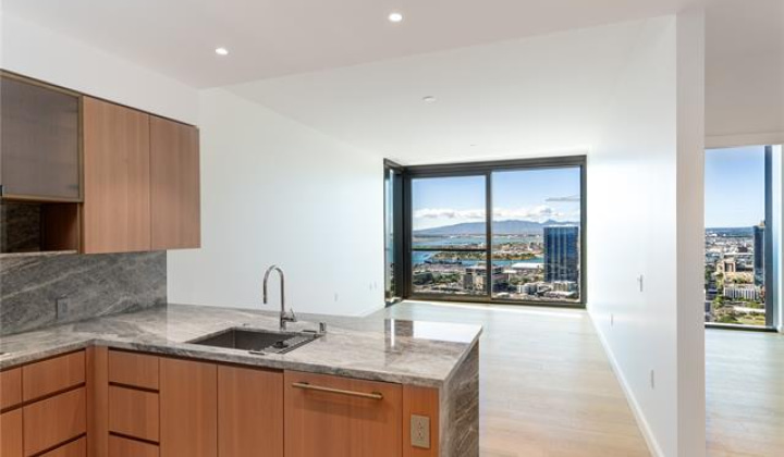 1100 Ala Moana Boulevard,Honolulu,Hawaii,96814,1 Bedroom Bedrooms,1 BathroomBathrooms,Condo/Townhouse,Ala Moana,19,18395903