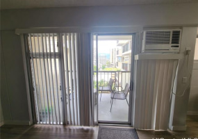 2465 Kuhio Avenue,Honolulu,Hawaii,96815,2 ベッドルーム ベッドルーム,2 バスルームバスルーム,コンド / タウンハウス,Kuhio,11,18396040