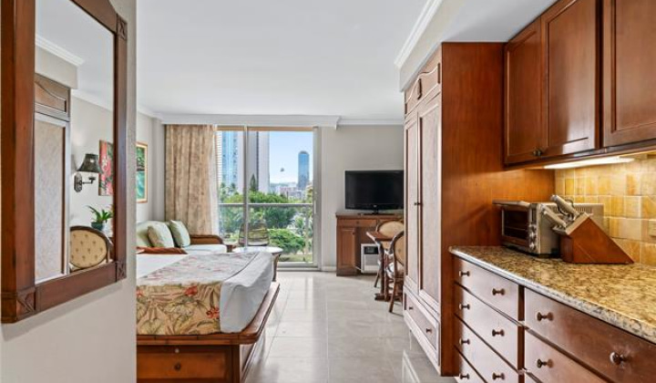 2045 Kalakaua Avenue,Honolulu,Hawaii,96815,1 バスルームバスルーム,コンド / タウンハウス,Kalakaua,4,18848800