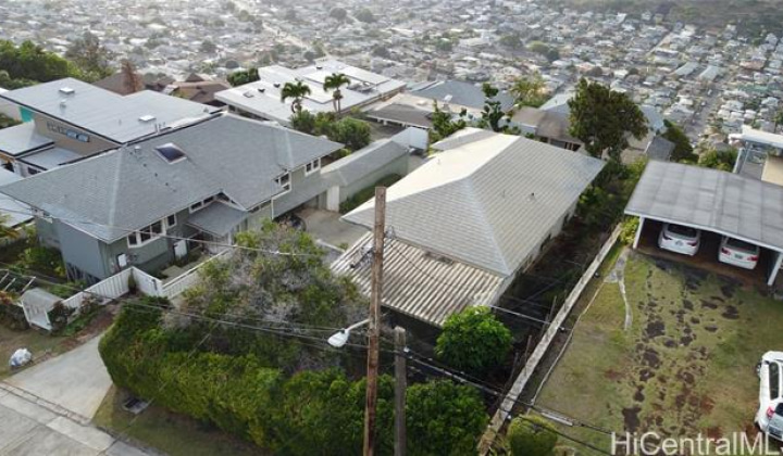 1758 Mikahala Way,Honolulu,Hawaii,96816,5 ベッドルーム ベッドルーム,2 バスルームバスルーム,一戸建て,Mikahala,18396407