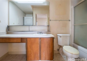 430 Keoniana Street,Honolulu,Hawaii,96815,1 ベッドルーム ベッドルーム,1 バスルームバスルーム,コンド / タウンハウス,Keoniana,13,18396673