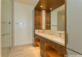 1100 Ala Moana Boulevard,Honolulu,Hawaii,96814,2 Bedrooms Bedrooms,2 BathroomsBathrooms,Condo/Townhouse,Ala Moana,39,18396927