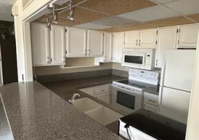 2240 Kuhio Avenue,Honolulu,Hawaii,96815,3 ベッドルーム ベッドルーム,3 バスルームバスルーム,コンド / タウンハウス,Kuhio,38,18397093