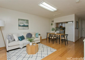 780 Amana Street,Honolulu,Hawaii,96814,2 ベッドルーム ベッドルーム,1 バスルームバスルーム,コンド / タウンハウス,Amana,15,18397519