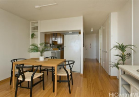 780 Amana Street,Honolulu,Hawaii,96814,2 ベッドルーム ベッドルーム,1 バスルームバスルーム,コンド / タウンハウス,Amana,15,18397519