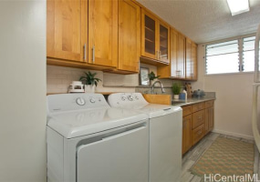 780 Amana Street,Honolulu,Hawaii,96814,2 ベッドルーム ベッドルーム,1 バスルームバスルーム,コンド / タウンハウス,Amana,15,18397519