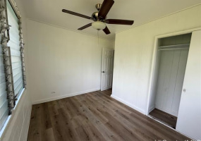 1142 Kamaile Street,Honolulu,Hawaii,96814,6 ベッドルーム ベッドルーム,2 バスルームバスルーム,一戸建て,Kamaile,18849368