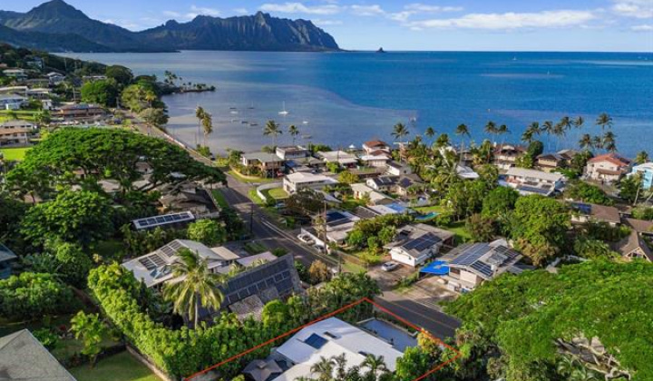 47-228 Kamehameha Highway,Kaneohe,Hawaii,96744,3 Bedrooms Bedrooms,2 BathroomsBathrooms,Single family,Kamehameha,18397883