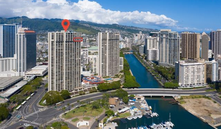 1600 Ala Moana Boulevard,Honolulu,Hawaii,96815,3 ベッドルーム ベッドルーム,3 バスルームバスルーム,コンド / タウンハウス,Ala Moana,37,18849627
