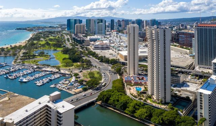 1600 Ala Moana Boulevard,Honolulu,Hawaii,96815,3 ベッドルーム ベッドルーム,3 バスルームバスルーム,コンド / タウンハウス,Ala Moana,37,18849627