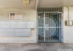 1642 Kewalo Street,Honolulu,Hawaii,96822,1 Bedroom Bedrooms,1 BathroomBathrooms,Condo/Townhouse,Kewalo,2,18398532