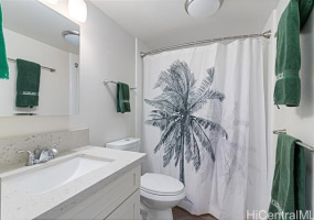 1642 Kewalo Street,Honolulu,Hawaii,96822,1 Bedroom Bedrooms,1 BathroomBathrooms,Condo/Townhouse,Kewalo,2,18398532