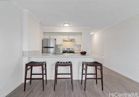 1642 Kewalo Street,Honolulu,Hawaii,96822,1 Bedroom Bedrooms,1 BathroomBathrooms,Condo/Townhouse,Kewalo,2,18398532