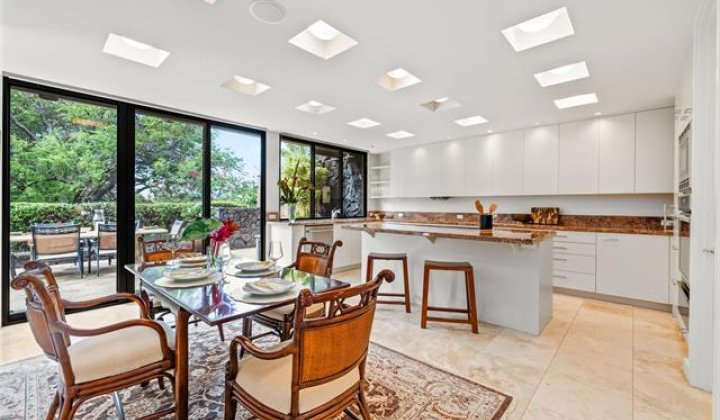 3071 La Pietra Circle,Honolulu,Hawaii,96815,3 Bedrooms Bedrooms,3 BathroomsBathrooms,Single family,La Pietra,18398585