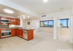 600 Queen Street,Honolulu,Hawaii,96813,2 ベッドルーム ベッドルーム,2 バスルームバスルーム,コンド / タウンハウス,Queen,35,18398911
