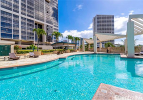 600 Queen Street,Honolulu,Hawaii,96813,2 ベッドルーム ベッドルーム,2 バスルームバスルーム,コンド / タウンハウス,Queen,35,18398911