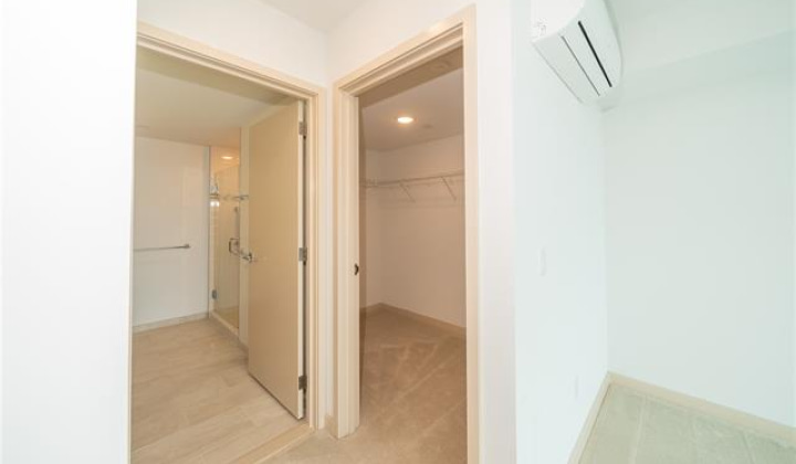 555 South Street,Honolulu,Hawaii,96813,2 ベッドルーム ベッドルーム,2 バスルームバスルーム,コンド / タウンハウス,South,37,18398913