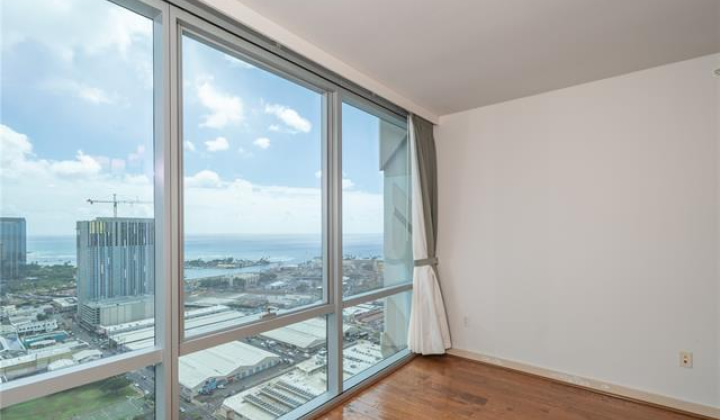 555 South Street,Honolulu,Hawaii,96813,2 ベッドルーム ベッドルーム,2 バスルームバスルーム,コンド / タウンハウス,South,37,18398913