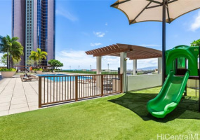 555 South Street,Honolulu,Hawaii,96813,3 ベッドルーム ベッドルーム,2 バスルームバスルーム,コンド / タウンハウス,South,34,18850486