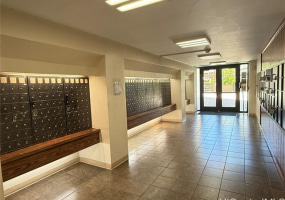 1717 Mott Smith Drive,Honolulu,Hawaii,96822,1 ベッドルーム ベッドルーム,1 バスルームバスルーム,コンド / タウンハウス,Mott Smith,23,18851559