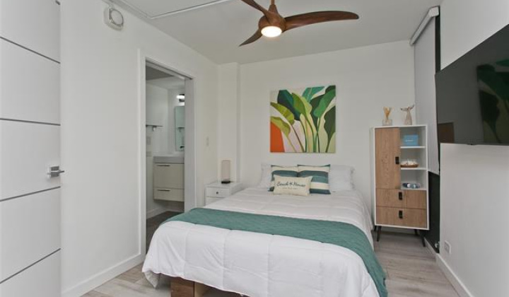 320 Liliuokalani Avenue,Honolulu,Hawaii,96815,2 ベッドルーム ベッドルーム,1 バスルームバスルーム,コンド / タウンハウス,Liliuokalani,6,18851626