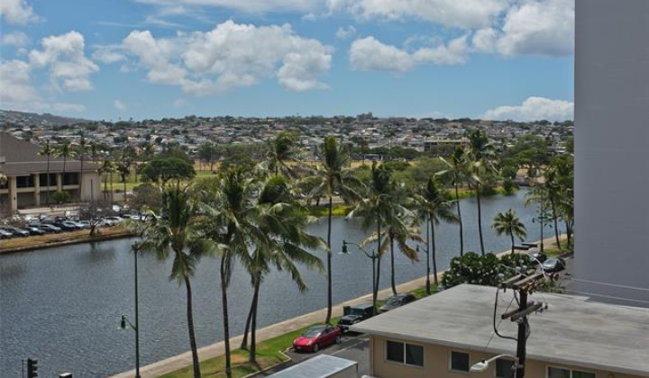 320 Liliuokalani Avenue,Honolulu,Hawaii,96815,2 ベッドルーム ベッドルーム,1 バスルームバスルーム,コンド / タウンハウス,Liliuokalani,6,18851626