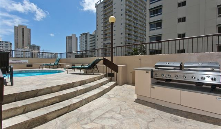 320 Liliuokalani Avenue,Honolulu,Hawaii,96815,2 ベッドルーム ベッドルーム,1 バスルームバスルーム,コンド / タウンハウス,Liliuokalani,6,18851626