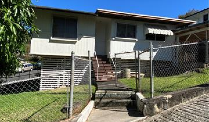 2265 Waiomao Road,Honolulu,Hawaii,96816,3 Bedrooms Bedrooms,1 BathroomBathrooms,Single family,Waiomao,18400879