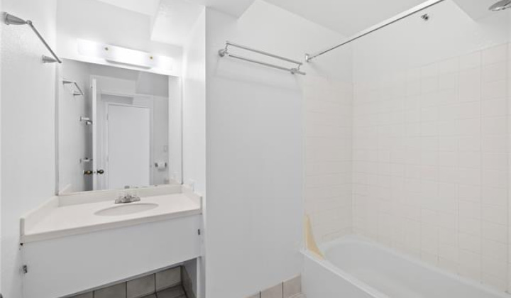 444 Niu Street,Honolulu,Hawaii,96815,1 ベッドルーム ベッドルーム,2 バスルームバスルーム,コンド / タウンハウス,Niu,38,18400880