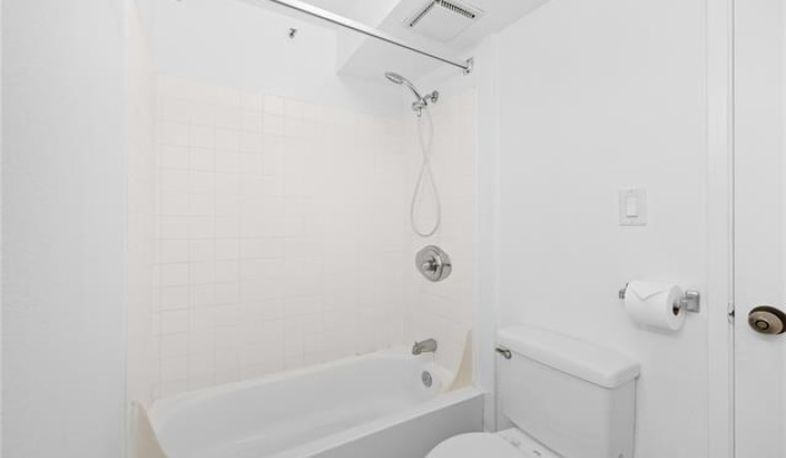 444 Niu Street,Honolulu,Hawaii,96815,1 ベッドルーム ベッドルーム,2 バスルームバスルーム,コンド / タウンハウス,Niu,38,18400880