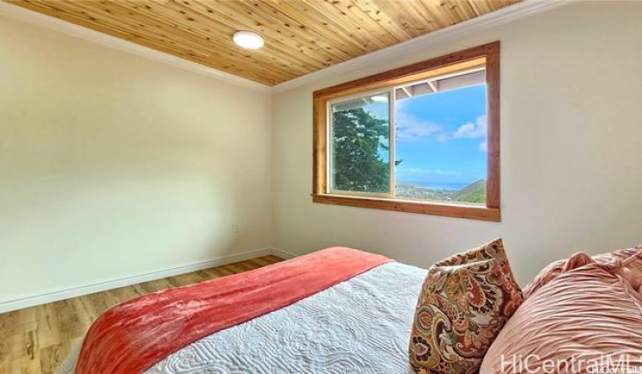 947 Uwao Street,Honolulu,Hawaii,96825,3 Bedrooms Bedrooms,3 BathroomsBathrooms,Single family,Uwao,18401144