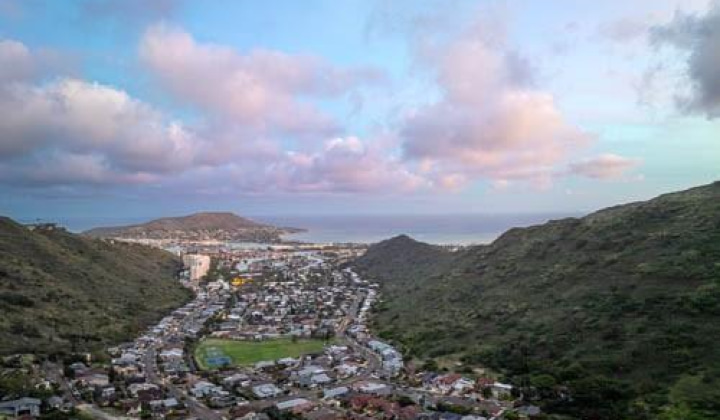 947 Uwao Street,Honolulu,Hawaii,96825,3 Bedrooms Bedrooms,3 BathroomsBathrooms,Single family,Uwao,18401144