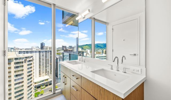 629 Keeaumoku Street,Honolulu,Hawaii,96814,2 Bedrooms Bedrooms,2 BathroomsBathrooms,Condo/Townhouse,Keeaumoku,21,18401256