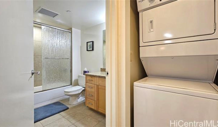 600 Queen Street,Honolulu,Hawaii,96813,2 ベッドルーム ベッドルーム,2 バスルームバスルーム,コンド / タウンハウス,Queen,13,18401550