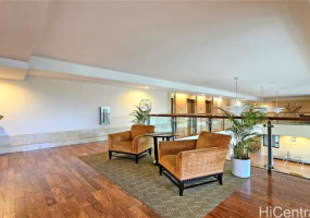 600 Queen Street,Honolulu,Hawaii,96813,2 ベッドルーム ベッドルーム,2 バスルームバスルーム,コンド / タウンハウス,Queen,13,18401550