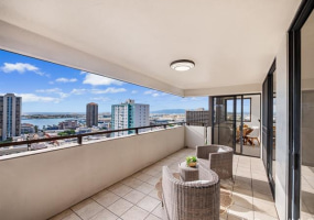 1255 Nuuanu Avenue,Honolulu,Hawaii,96817,3 Bedrooms Bedrooms,2 BathroomsBathrooms,Condo/Townhouse,Nuuanu,20,18401906