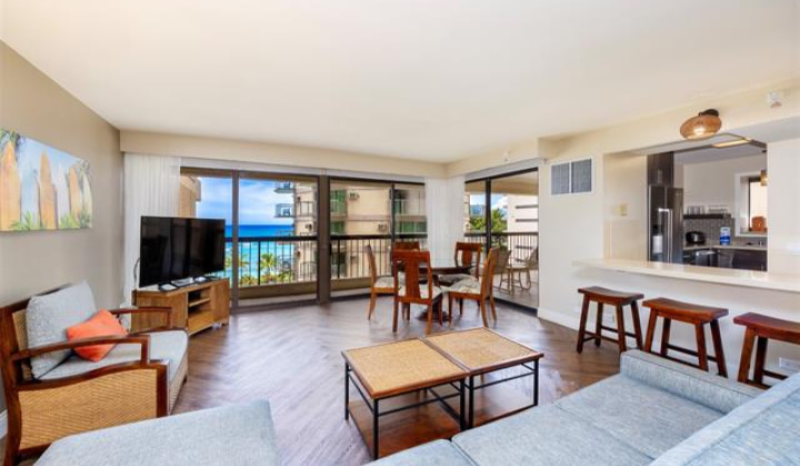 2470 Kalakaua Avenue,Honolulu,Hawaii,96815,2 ベッドルーム ベッドルーム,2 バスルームバスルーム,コンド / タウンハウス,Kalakaua,7,18852436