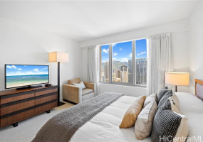 223 Saratoga Road,Honolulu,Hawaii,96815,2 Bedrooms Bedrooms,2 BathroomsBathrooms,Condo/Townhouse,Saratoga,28,18402258