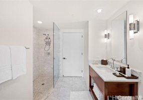 223 Saratoga Road,Honolulu,Hawaii,96815,2 Bedrooms Bedrooms,2 BathroomsBathrooms,Condo/Townhouse,Saratoga,28,18402258