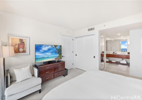 223 Saratoga Road,Honolulu,Hawaii,96815,2 Bedrooms Bedrooms,2 BathroomsBathrooms,Condo/Townhouse,Saratoga,28,18402308