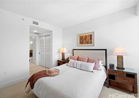 223 Saratoga Road,Honolulu,Hawaii,96815,2 Bedrooms Bedrooms,2 BathroomsBathrooms,Condo/Townhouse,Saratoga,28,18402308