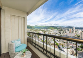 2333 Kapiolani Boulevard,Honolulu,Hawaii,96826,1 ベッドルーム ベッドルーム,1 バスルームバスルーム,コンド / タウンハウス,Kapiolani,28,18402333