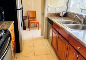 444 Nahua Street,Honolulu,Hawaii,96815,1 ベッドルーム ベッドルーム,1 バスルームバスルーム,コンド / タウンハウス,Nahua,22,18402503