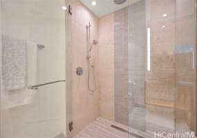 1100 Ala Moana Boulevard,Honolulu,Hawaii,96814,1 Bedroom Bedrooms,1 BathroomBathrooms,Condo/Townhouse,Ala Moana,22,18403230