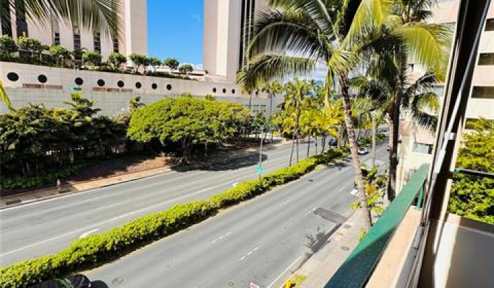 1720 Ala Moana Boulevard,Honolulu,Hawaii,96815,1 Bedroom Bedrooms,1 BathroomBathrooms,Condo/Townhouse,Ala Moana,5,18403577