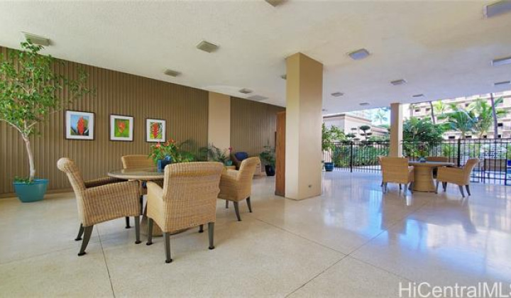 1720 Ala Moana Boulevard,Honolulu,Hawaii,96815,1 Bedroom Bedrooms,1 BathroomBathrooms,Condo/Townhouse,Ala Moana,5,18403577